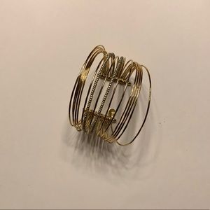 STELLA & DOT Rhett cuff - gold